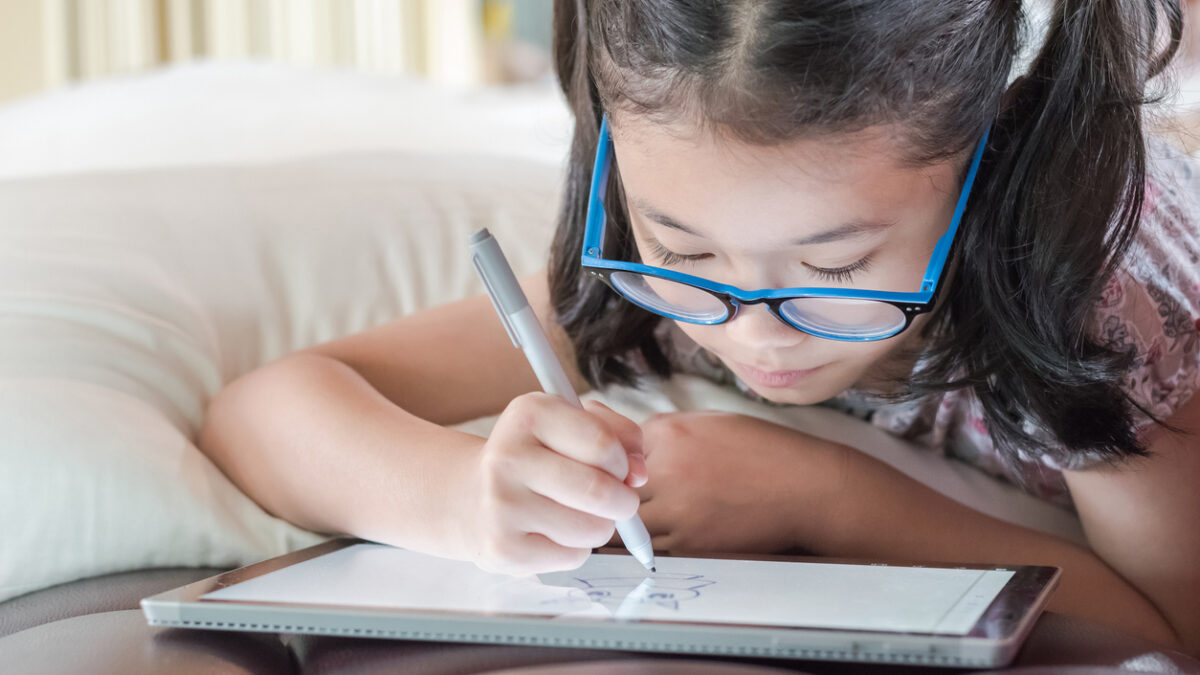 Benefits Of Children’s Blue Light Glasses